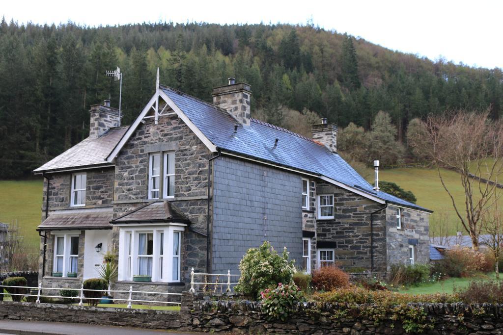 Bod Gwynedd Bed And Breakfast Betws-y-Coed Exterior photo